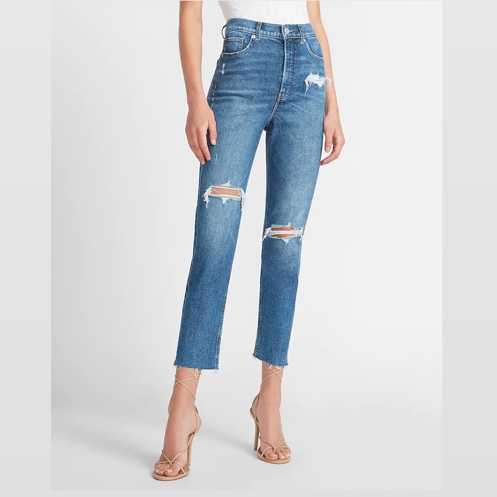 EXPRESS SUPER HIGH WAISTED RIPPED RAW HEM MOM JEANS